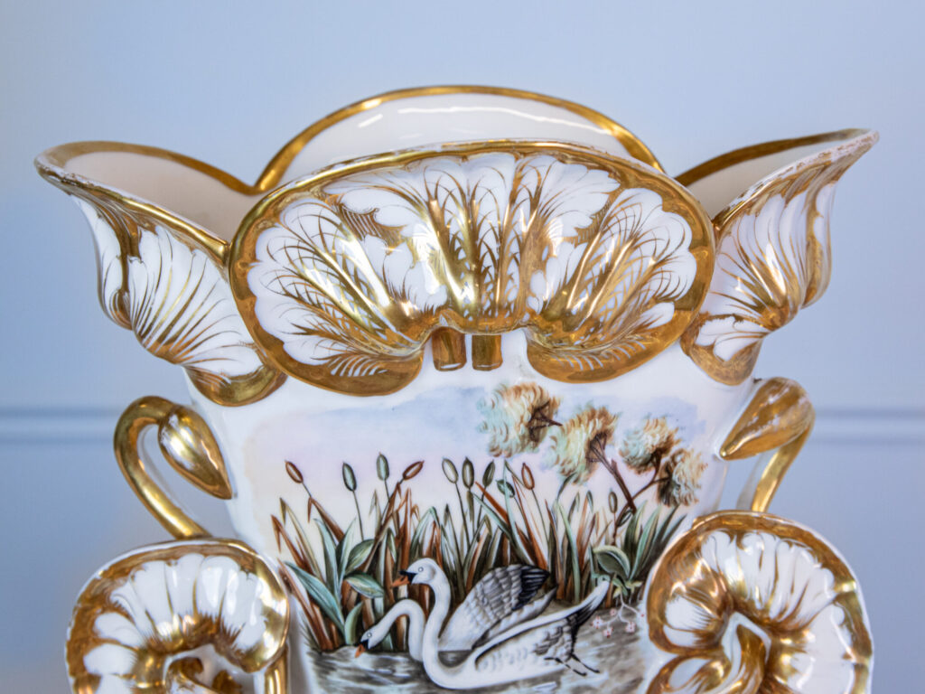 Антикварная ваза Vieux Paris