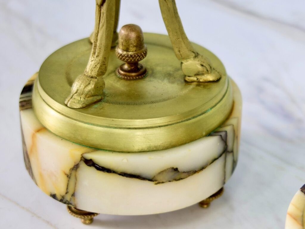 Пара антикварних касолет у стилі Людовика XVI