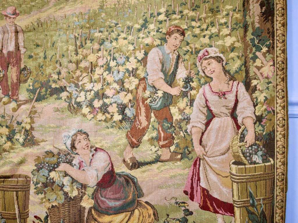 IMG_1244 Вінтажний гобелен «Збір винограду»