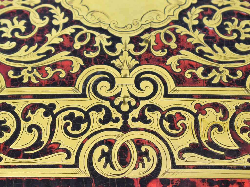 Антикварна шкатулка для настільних ігор в стилі Буль (Boulle)