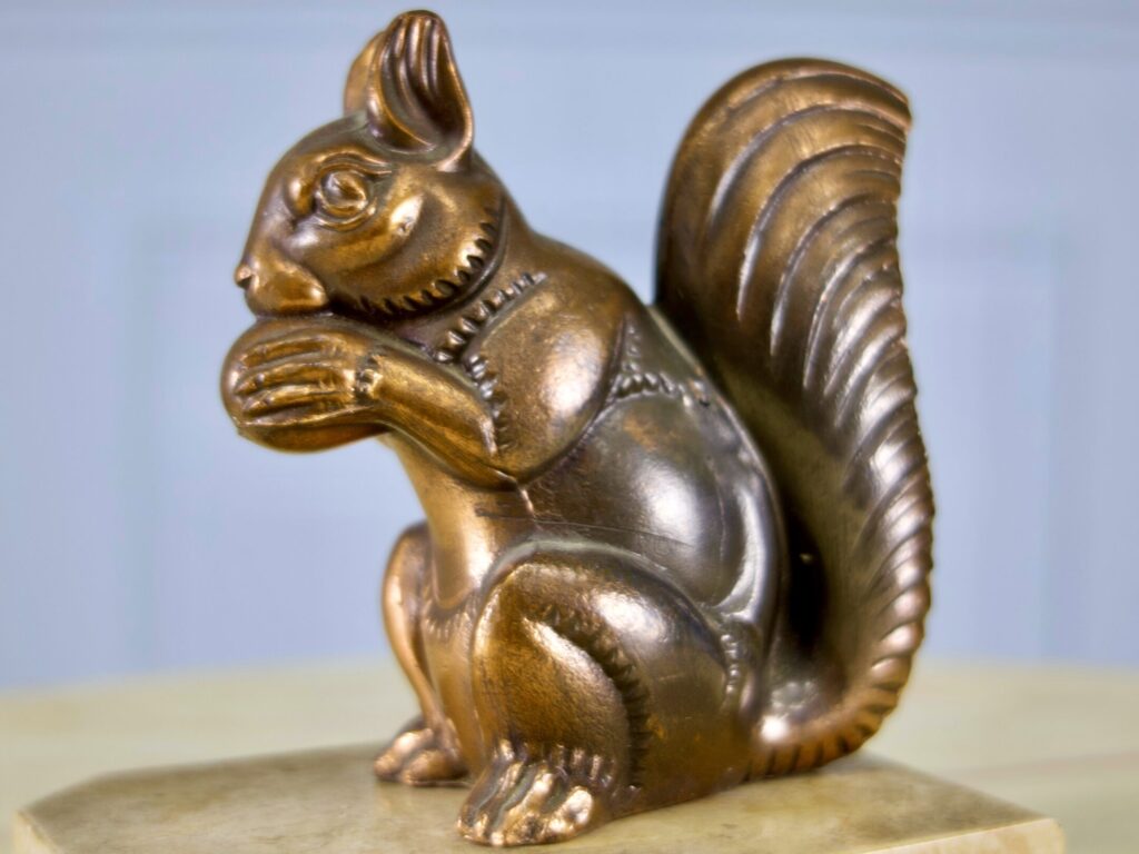 IMG_1591 Антикварні обмежувачі для книг (букенди) «Білки»