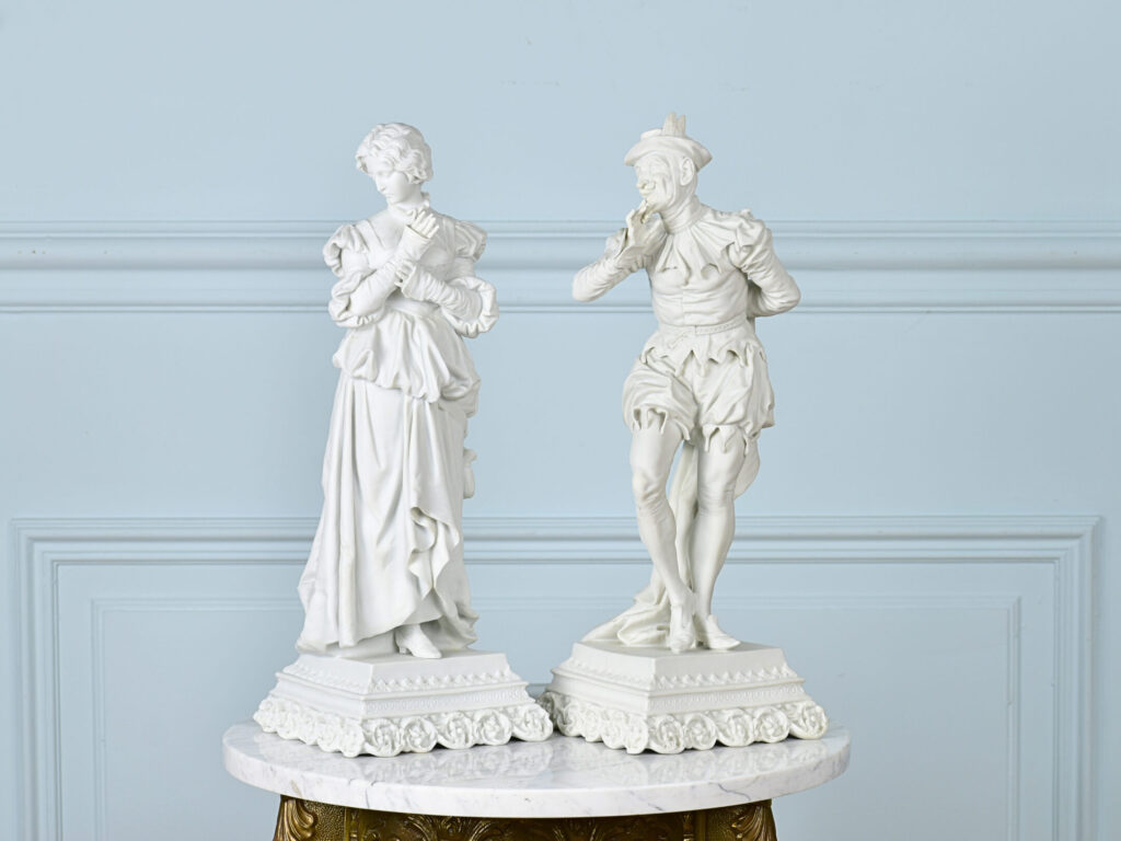 Парні антикварні скульптури «Мефістофель та Маргарита»