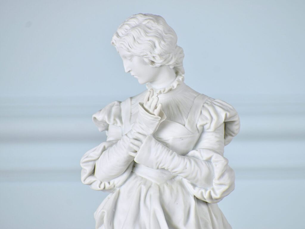 Парні антикварні скульптури «Мефістофель та Маргарита»