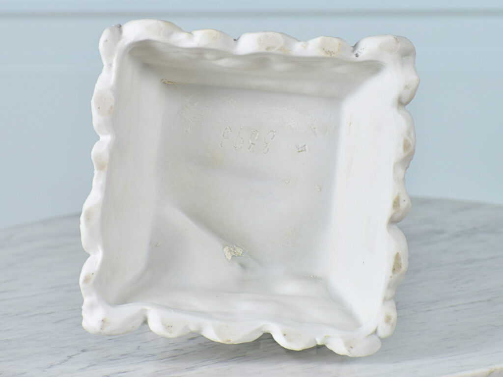 Парні антикварні скульптури «Мефістофель та Маргарита»