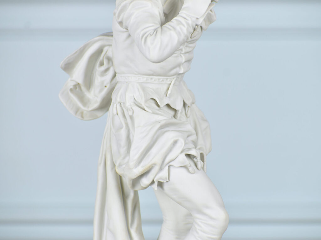 Парні антикварні скульптури «Мефістофель та Маргарита»