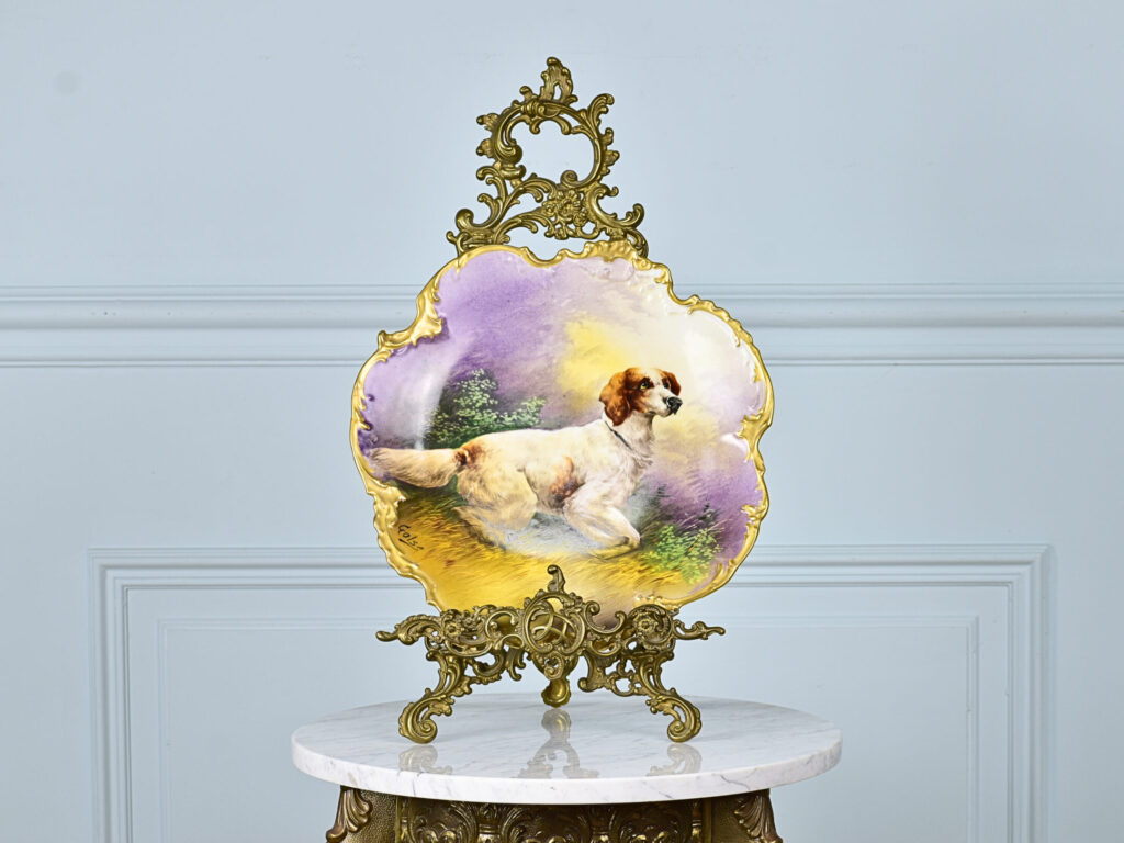 Антикварная тарелка «Охотничья собака», Лимож (Limoges)