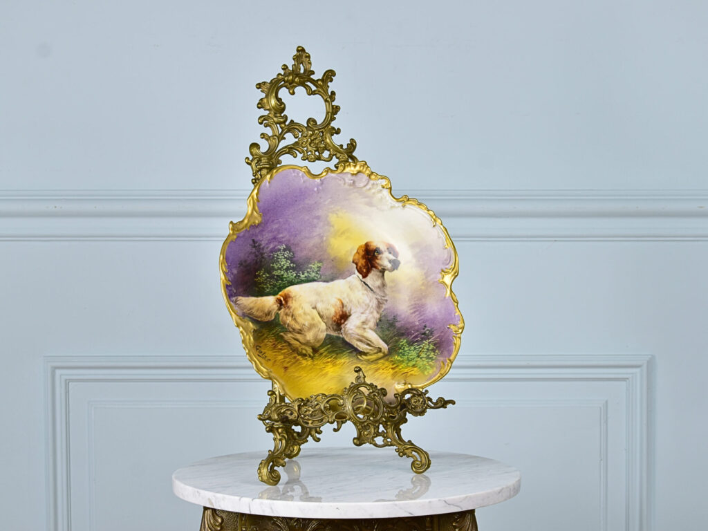 Антикварная тарелка «Охотничья собака», Лимож (Limoges)