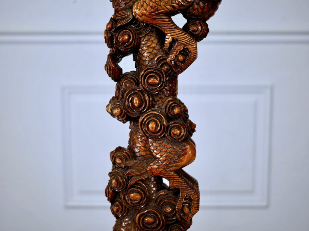 Настільна лампа в східному стилі