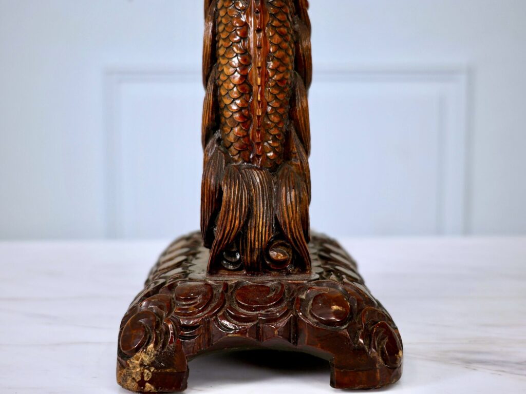 Настільна лампа в східному стилі