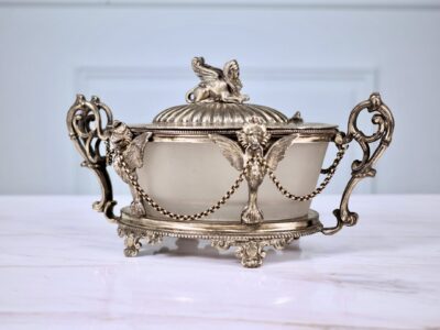 Антикварна посріблена ваза/бонбоньєрка, Armand Frenais