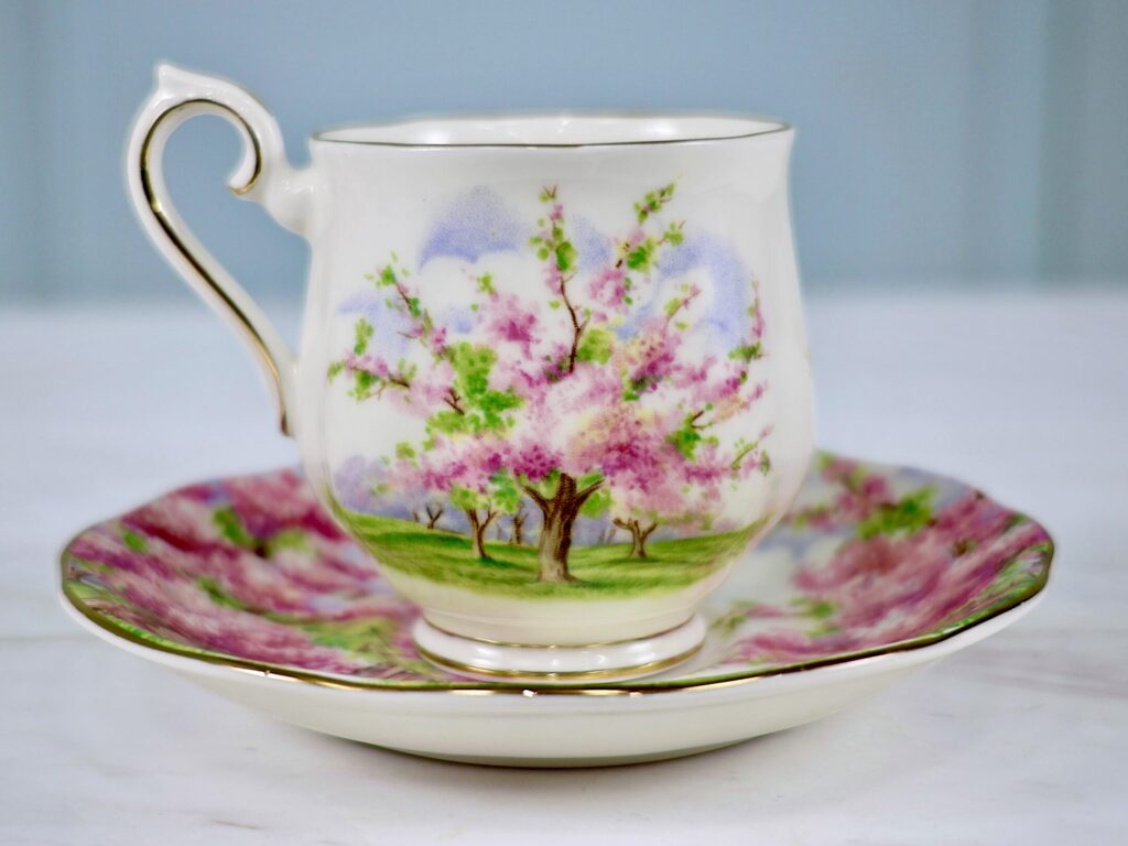 Чайний сервіз «Blossom Time», Royal Albert