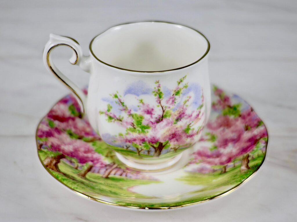Чайний сервіз «Blossom Time», Royal Albert