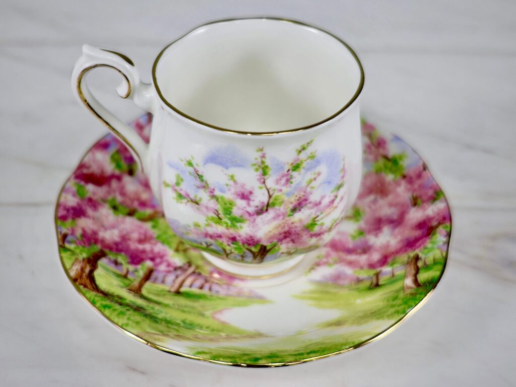 Чайний сервіз «Blossom Time», Royal Albert