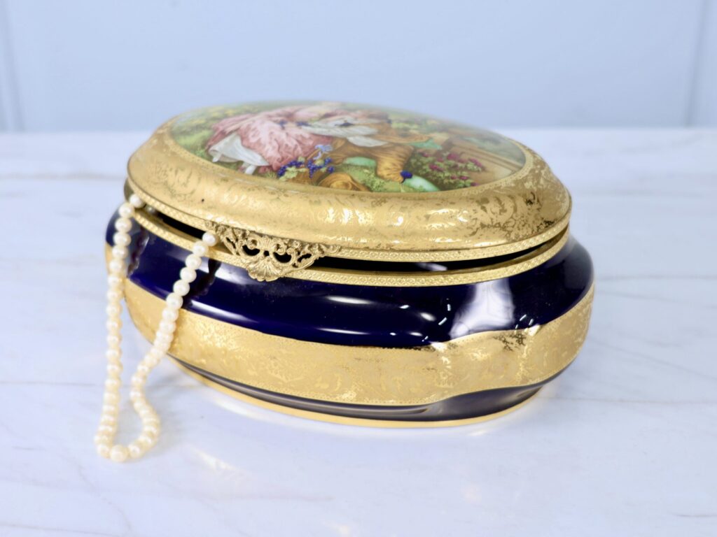 Порцелянова шкатулка Limoges