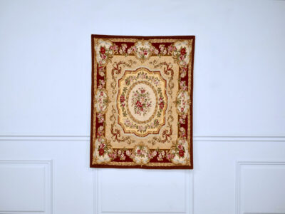 Вінтажний гобелен з квітковим орнаментом