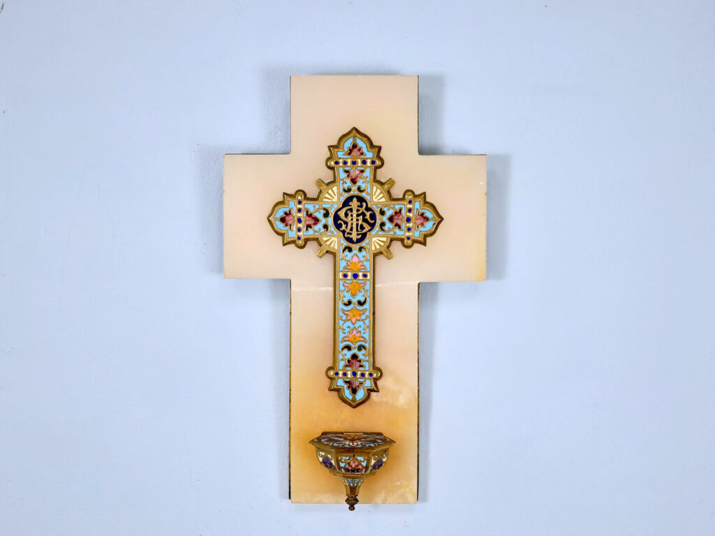 Антикварний хрест з чашею для святої води