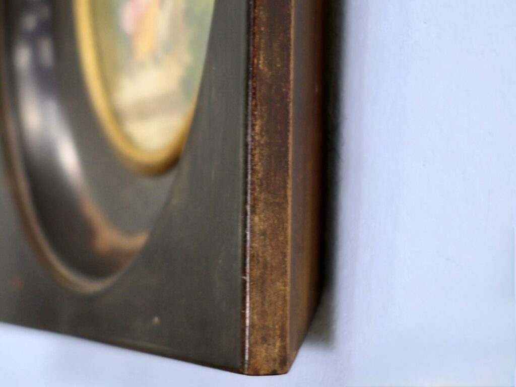 Антикварна мініатюра з галантною сценою