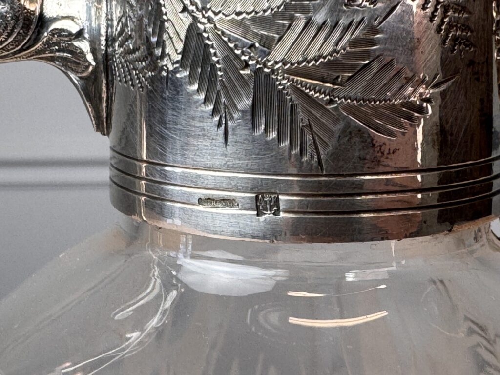 Антикварний графин з посрібленою оправою, Armand Frenais