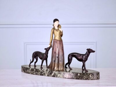 Вінтажна скульптура «Дама з хортами», Demeter H. Chiparus