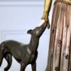 Вінтажна скульптура «Дама з хортами», Demeter H. Chiparus