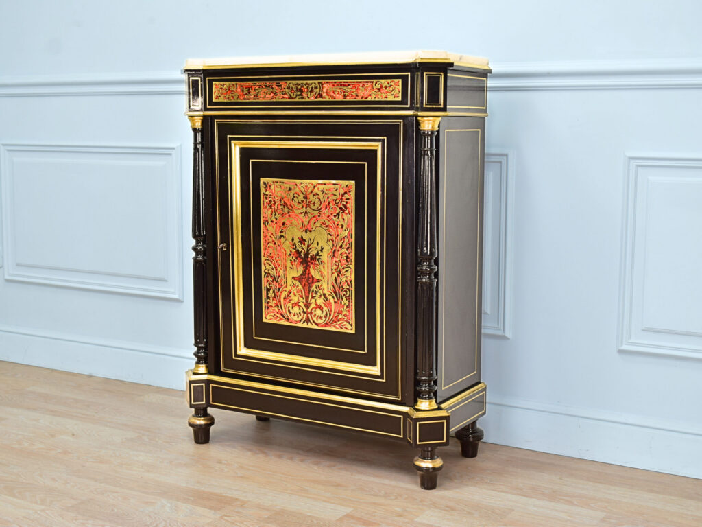 Антикварний комод в стилі Буль (Boulle)