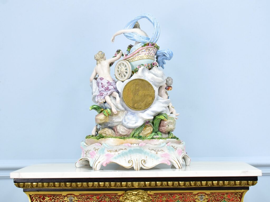 Антикварний камінний годинник «Тріумф Венери», Meissen