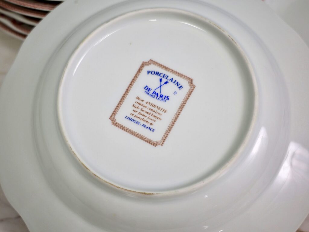 Вінтажний набір тарілок «Antoinette», Porcelaine de Paris