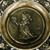 Антикварна фруктовниця